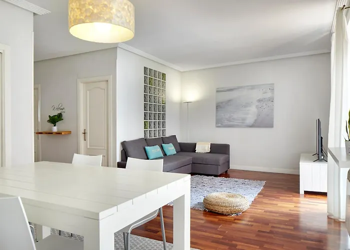 Always Easy I Escolta Real *