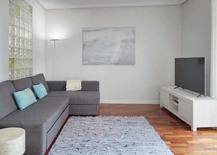 Always Easy I Escolta Real