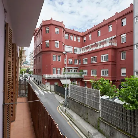 Always Easy I Escolta Real Apartamento