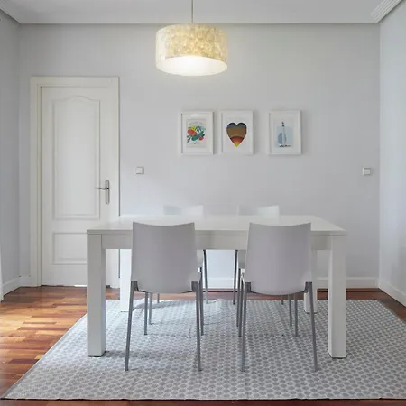 Always Easy I Escolta Real Apartamento *