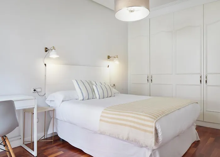 Apartment Always Easy I Escolta Real *